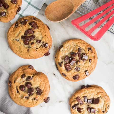 Davids 4.5oz Chocolate Chip Cookie Triple